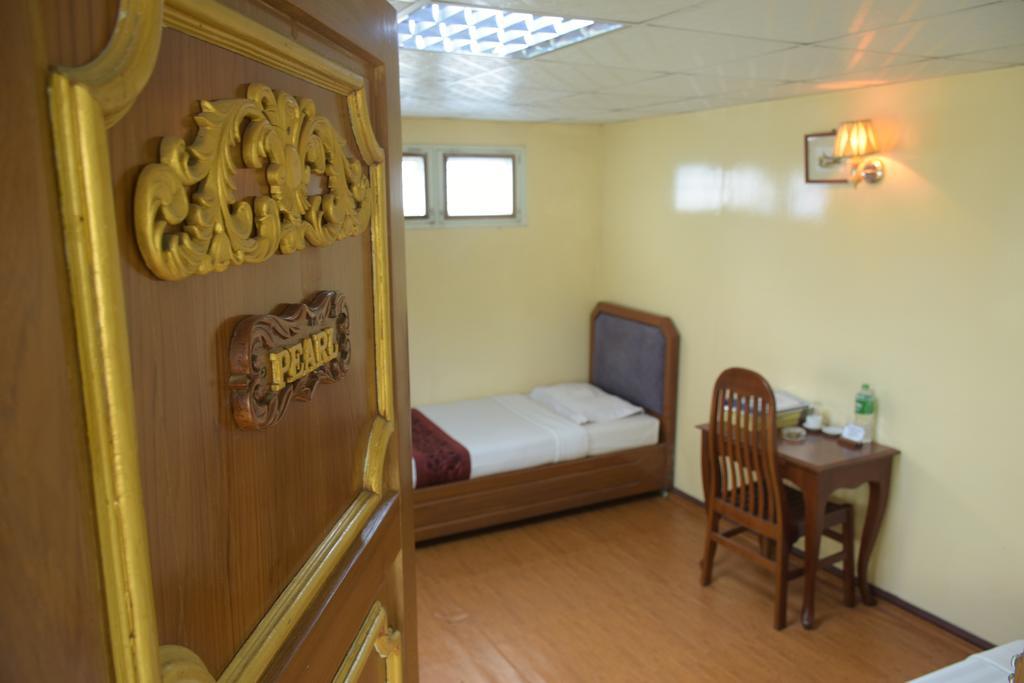 Beautyland Hotel II Yangon Exteriör bild