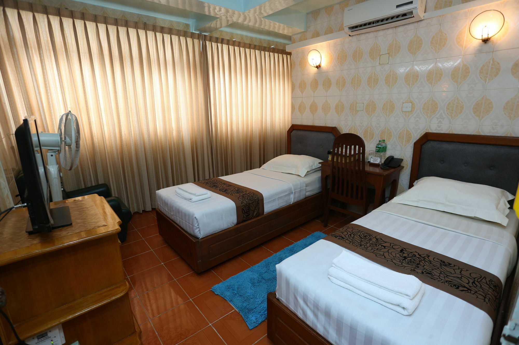 Beautyland Hotel II Yangon Exteriör bild